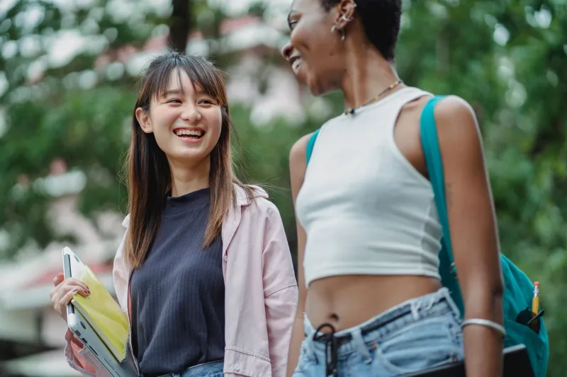 Campus, Confidentiality, and Care: A Practical Survival Guide for HIV-Positive College Students